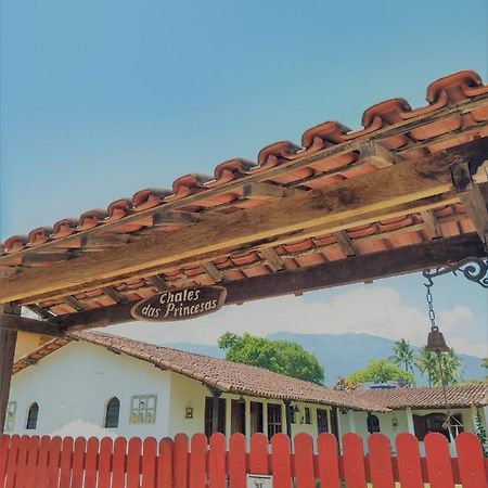 Chale Das Princesas Ilhabela Exterior photo